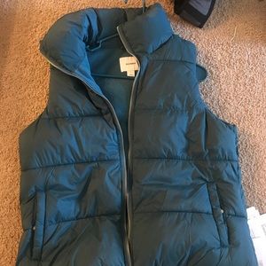 OLD NAVY puffer vest